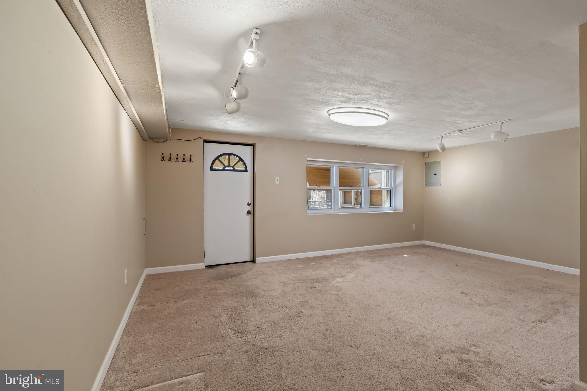 PARKWOOD - Residential