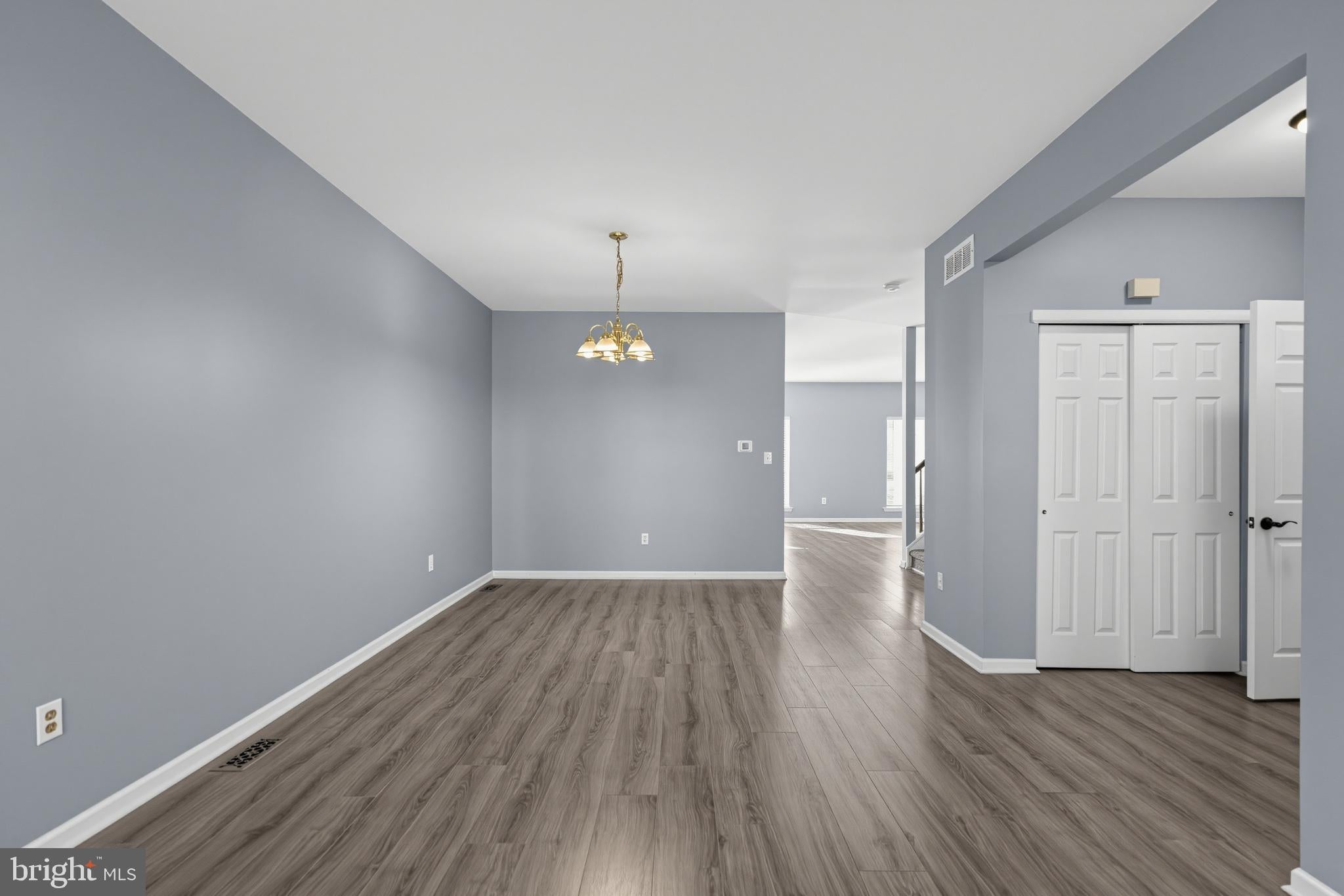 4015 HERMITAGE DRIVE