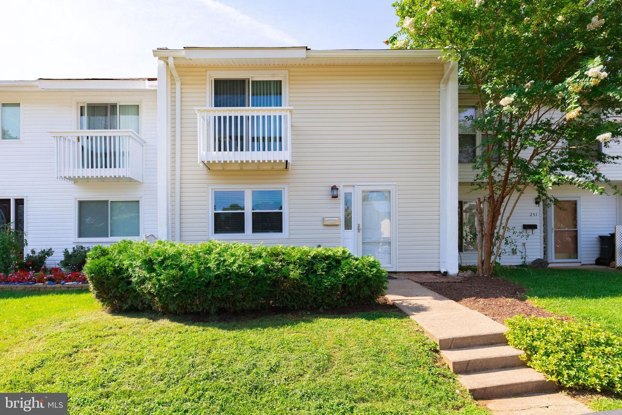 SUGARLAND RUN - Residential