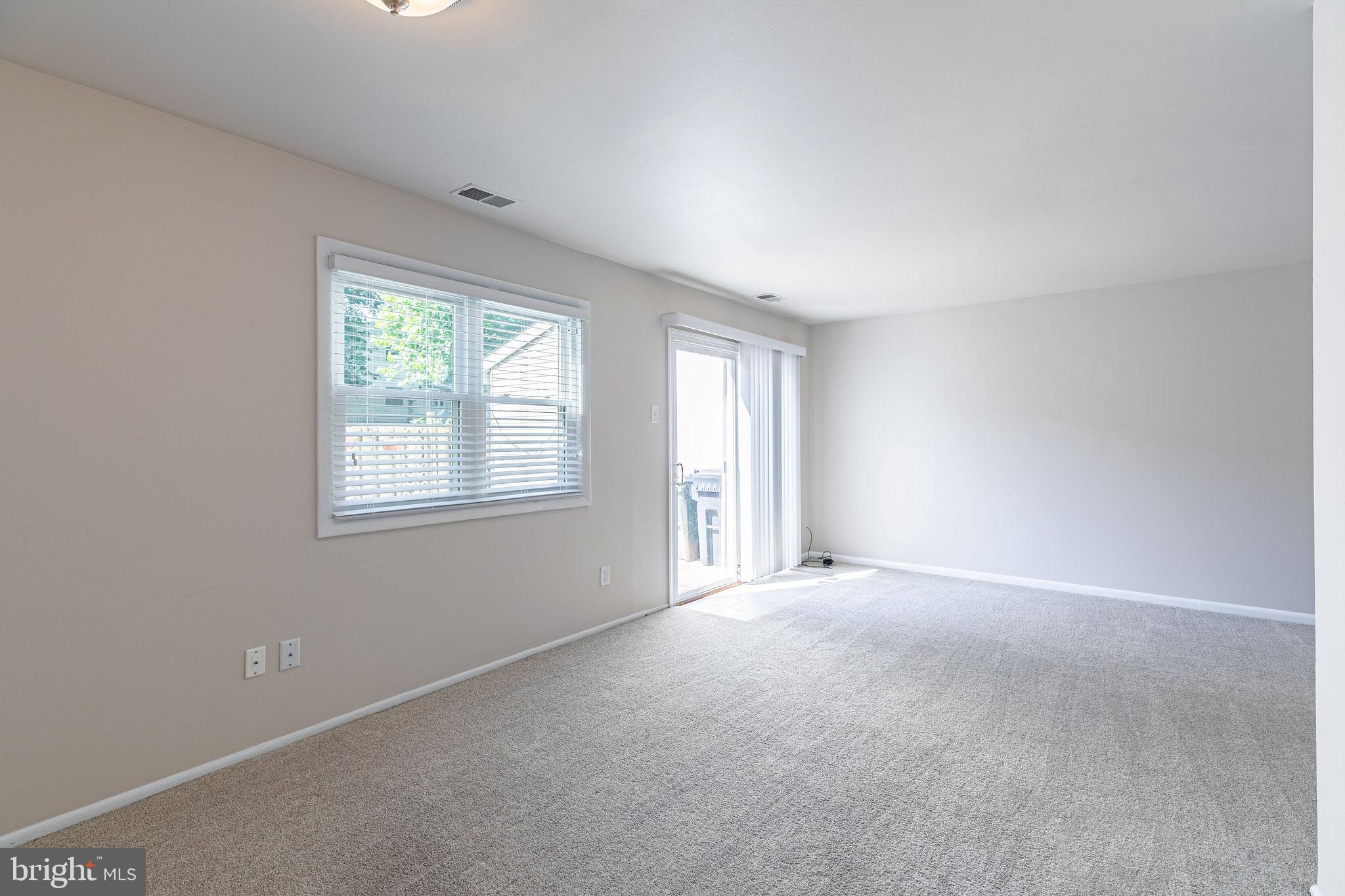 SUGARLAND RUN - Residential