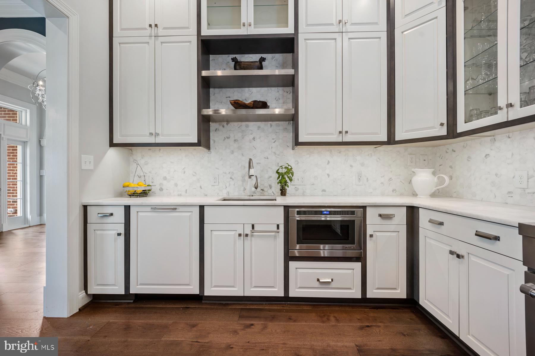 WATERSIDE - Residential Income