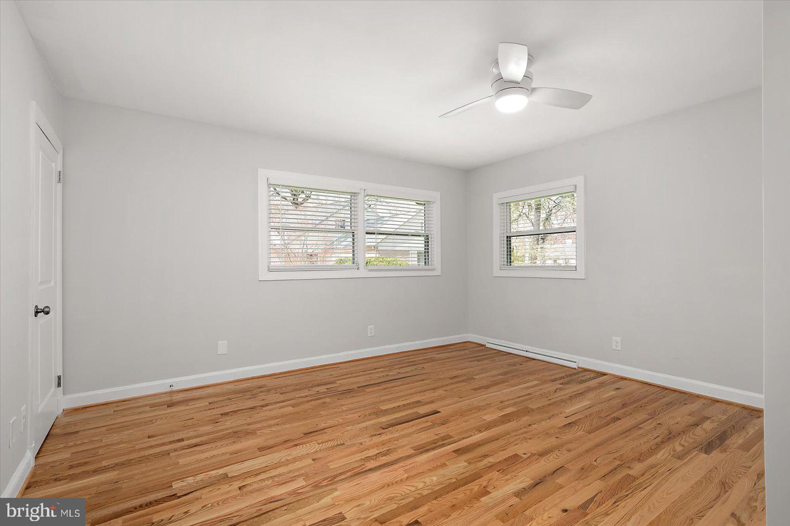 TONY TANK - Residential