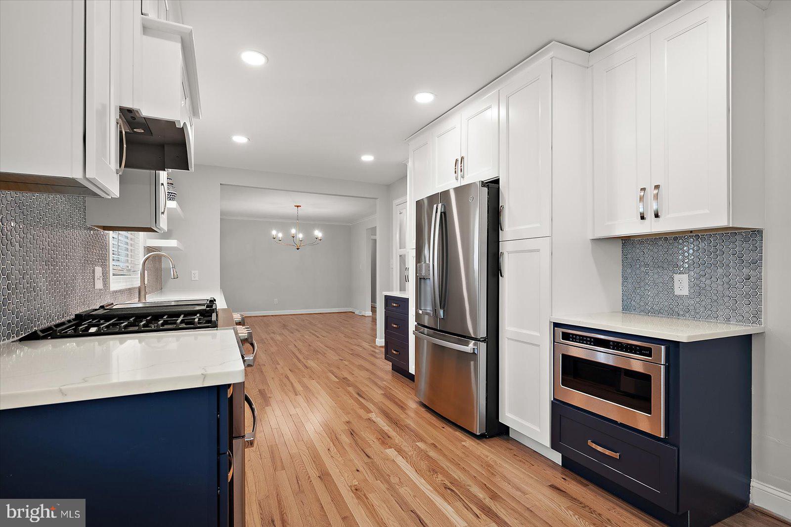 TONY TANK - Residential