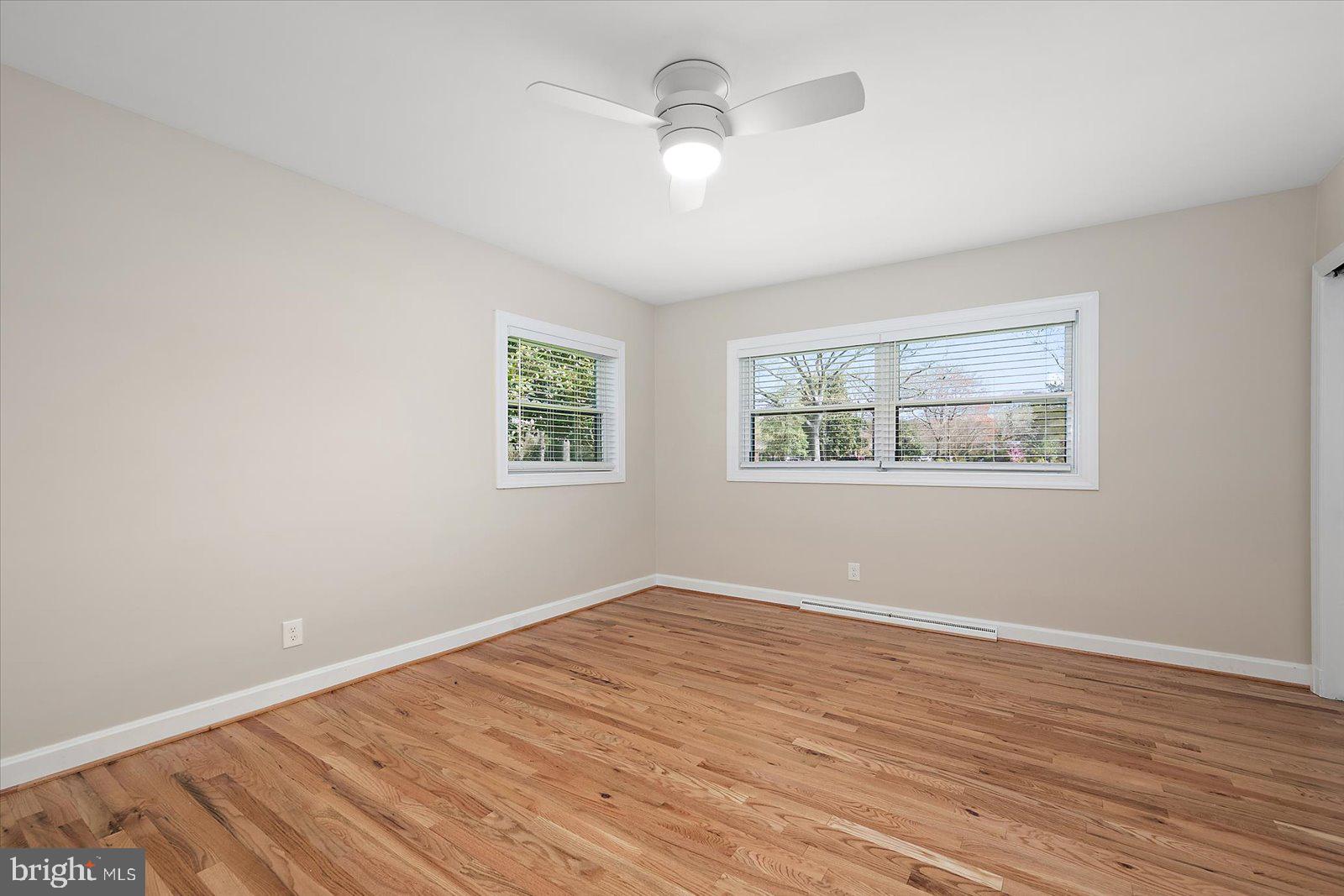 TONY TANK - Residential