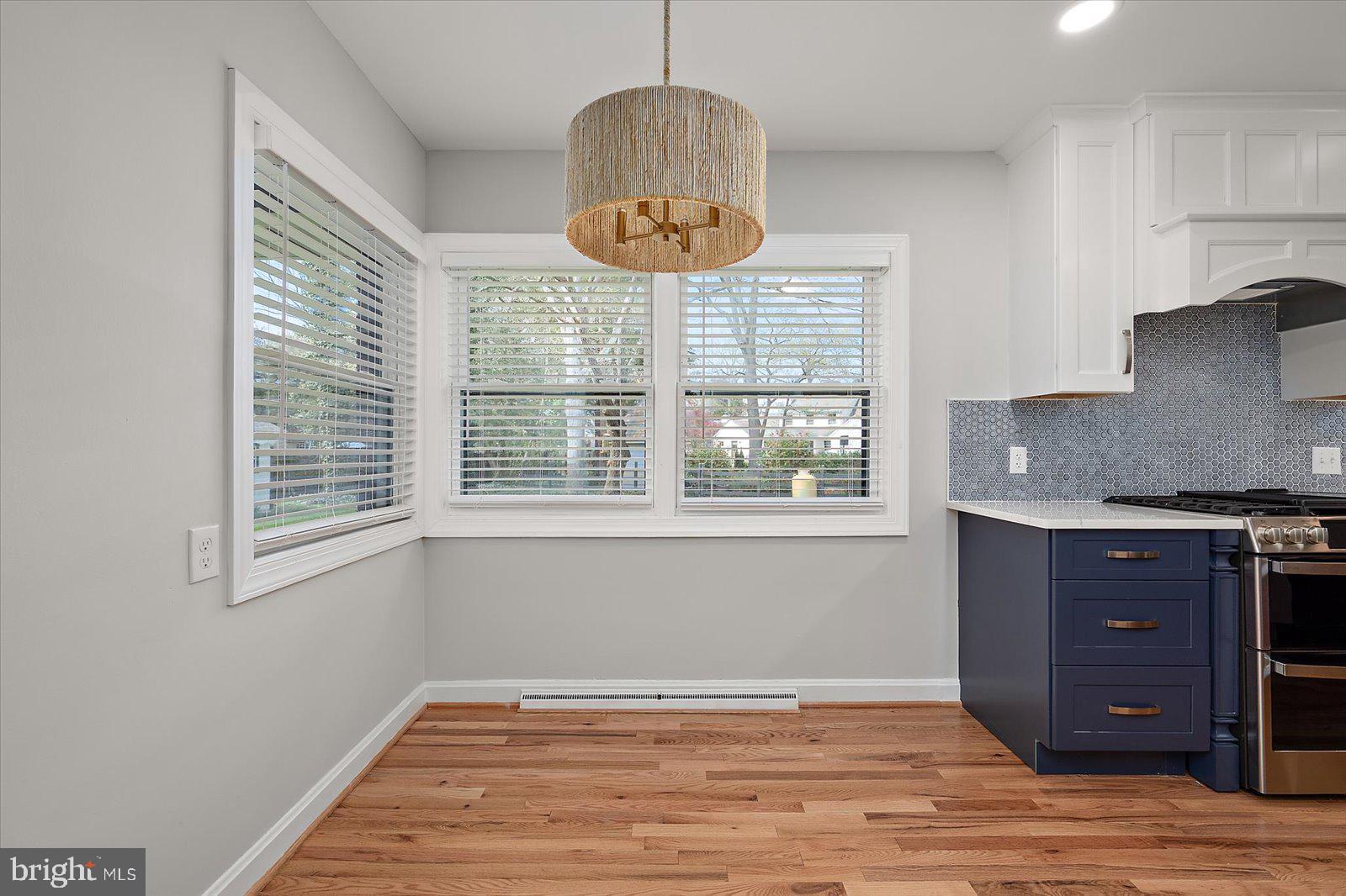 TONY TANK - Residential