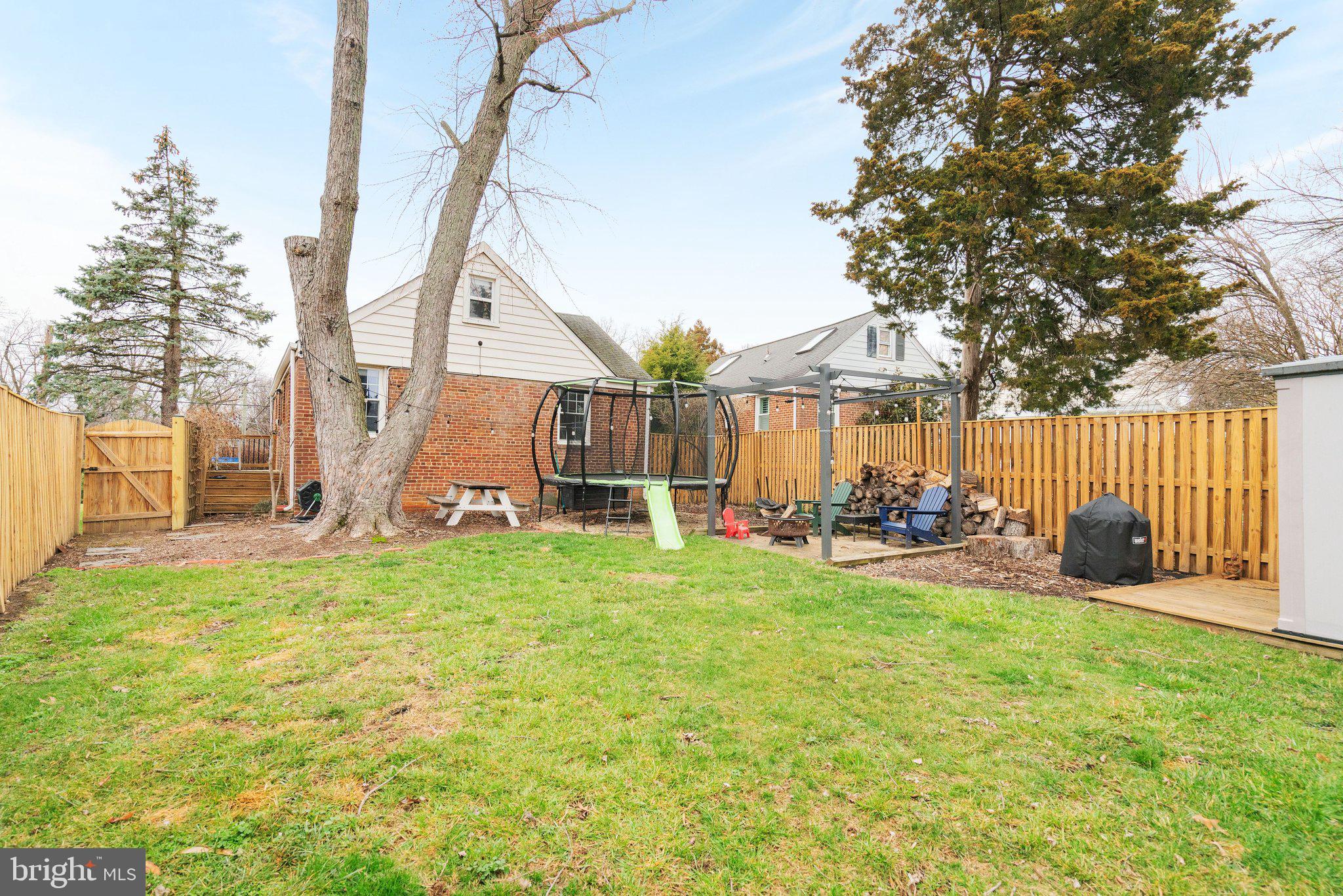 NORTH RIDGE - Residential