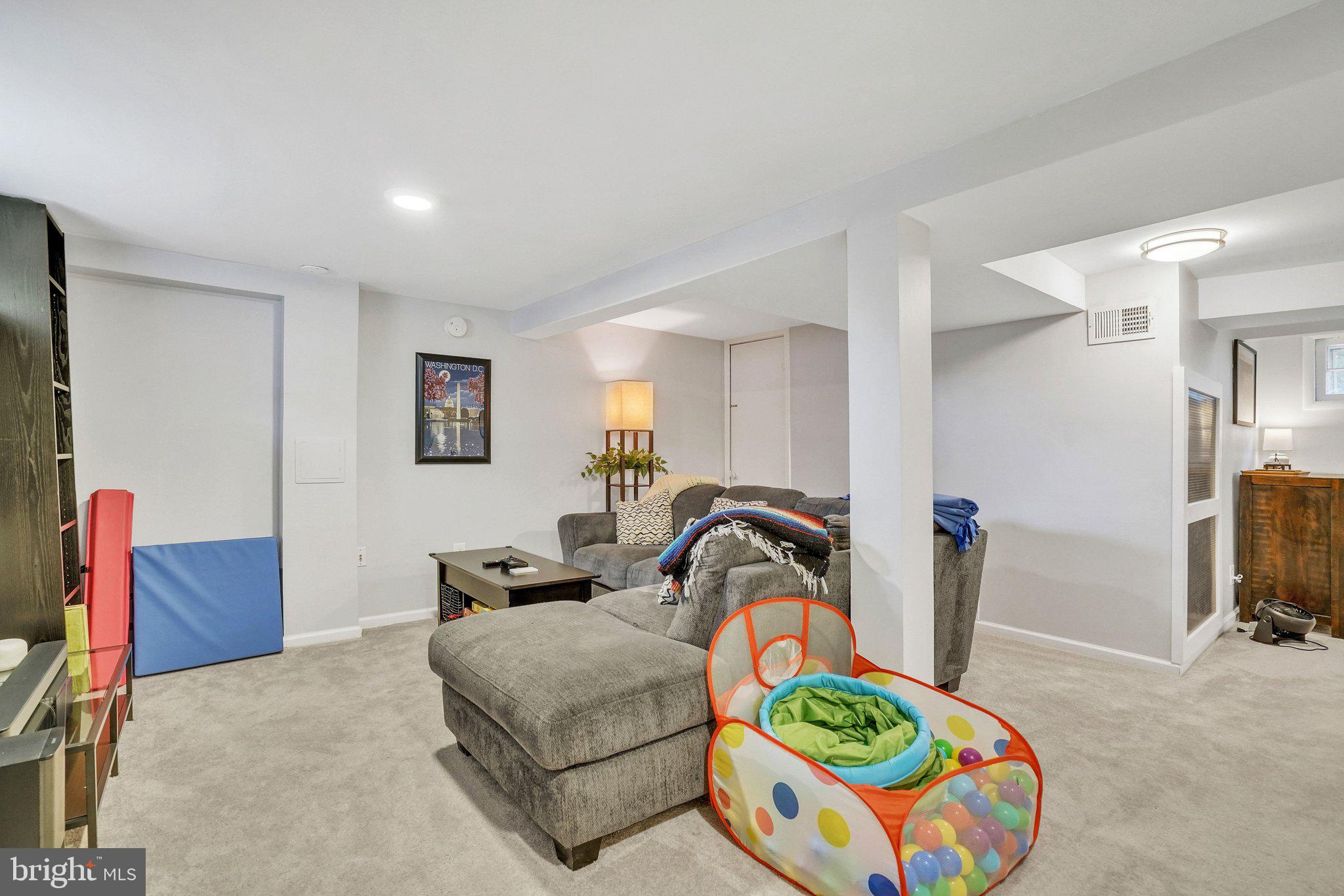 NORTH RIDGE - Residential