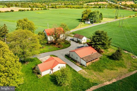 1592 OLD HERSHEY ROAD ELIZABETHTOWN PA 17022