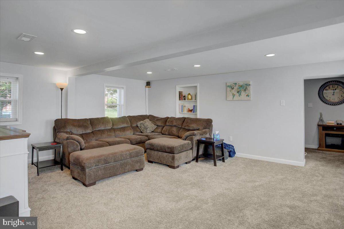 WASHINGTON TWP - Residential