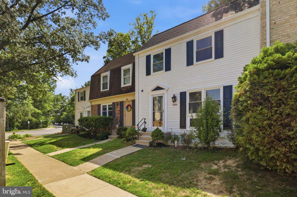 Photo of 3046 Talking Rock Drive, FAIRFAX, VA 22031 (MLS # VAFX2326194)