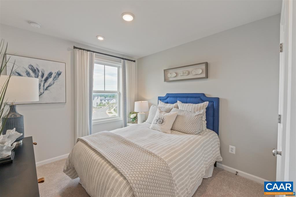 PLEASANT GREEN - Residential Lease