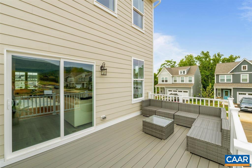 PLEASANT GREEN - Residential Lease