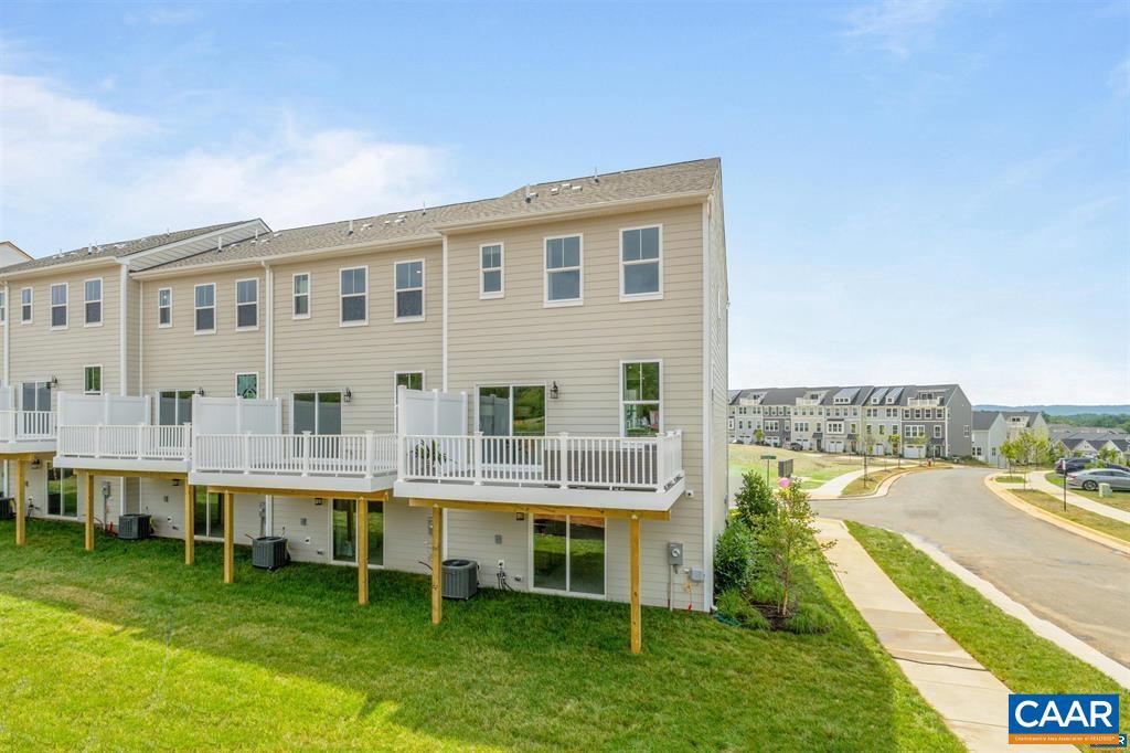 PLEASANT GREEN - Residential Lease