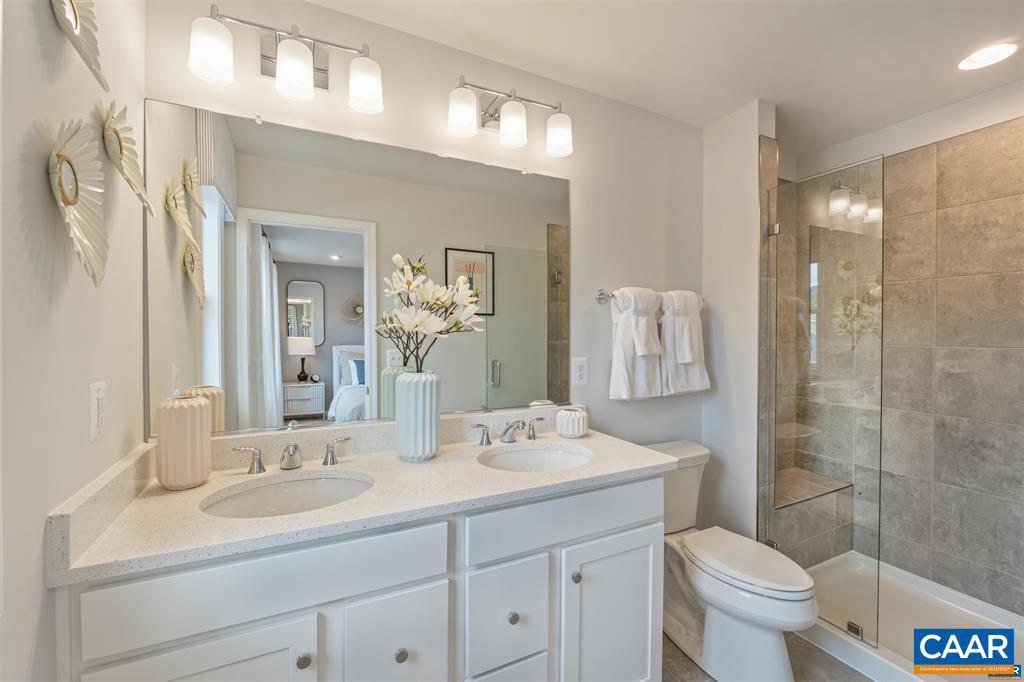 PLEASANT GREEN - Residential Lease