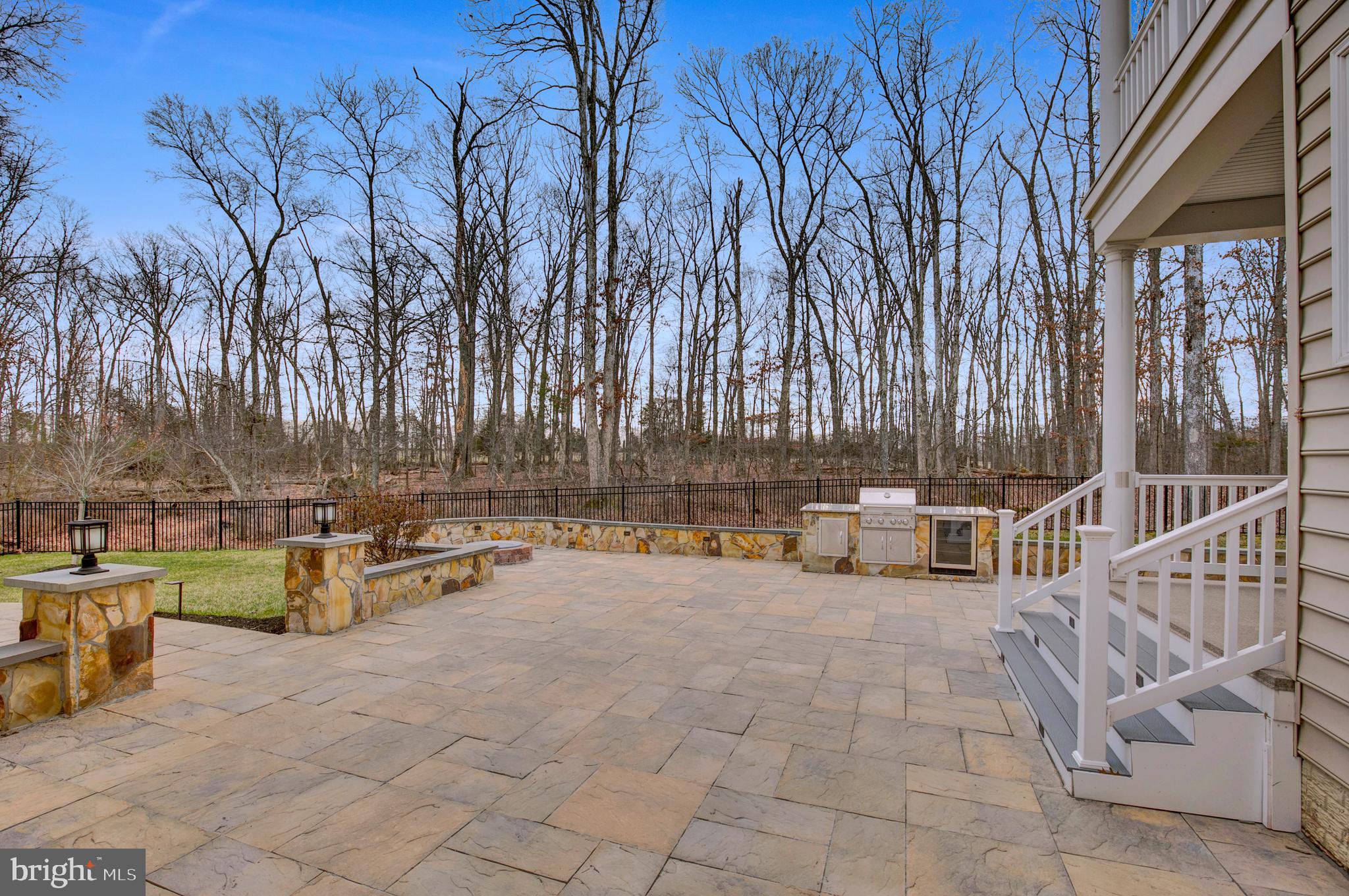 MARBURY - Residential