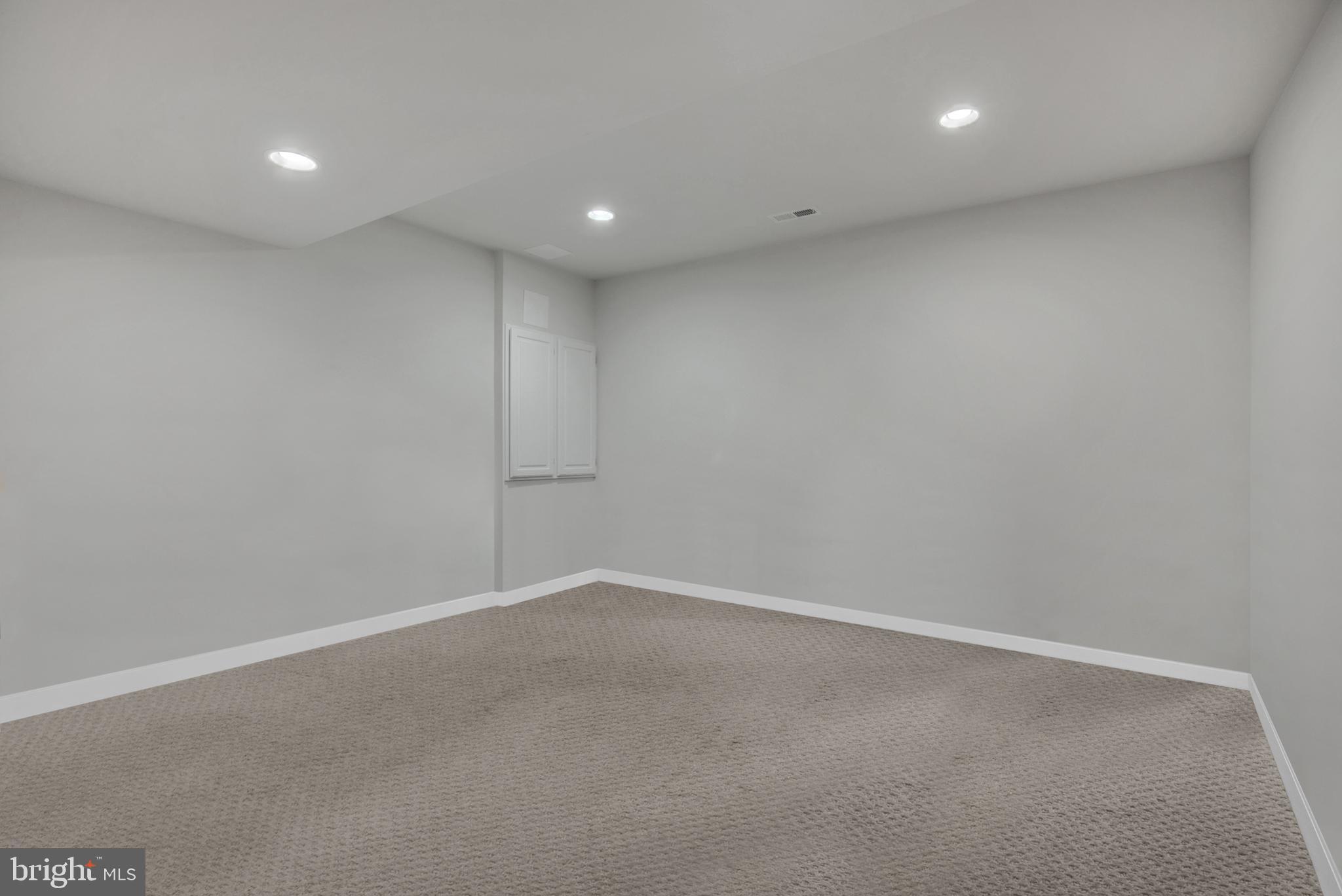 MARBURY - Residential