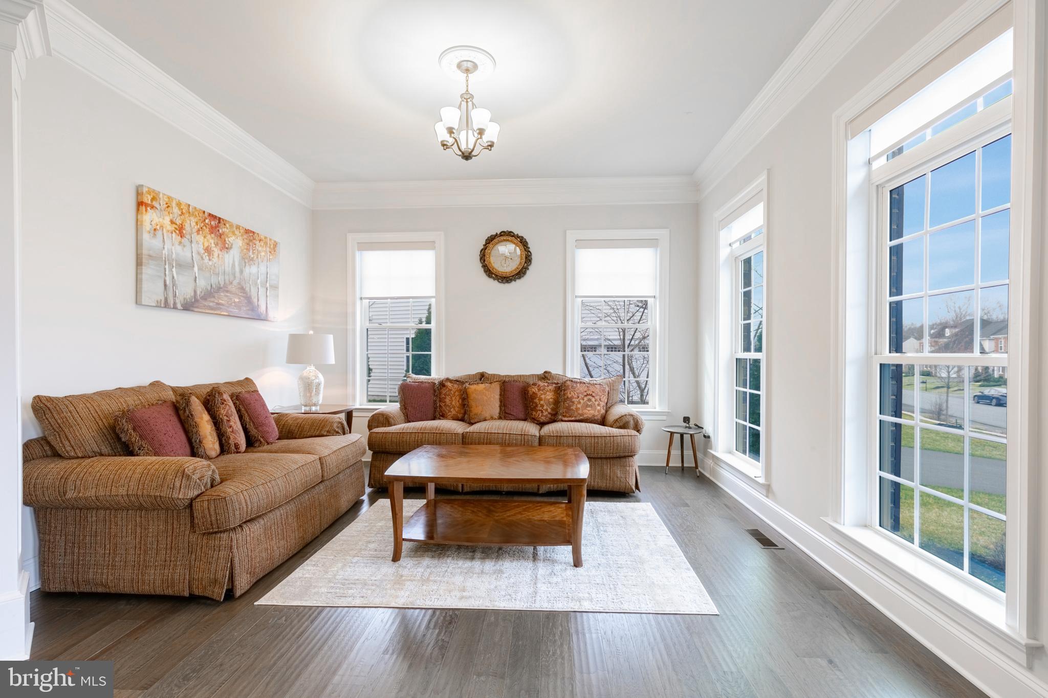 MARBURY - Residential