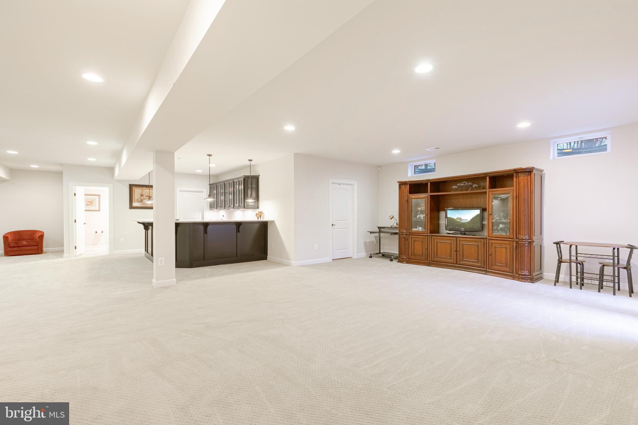 MARBURY - Residential