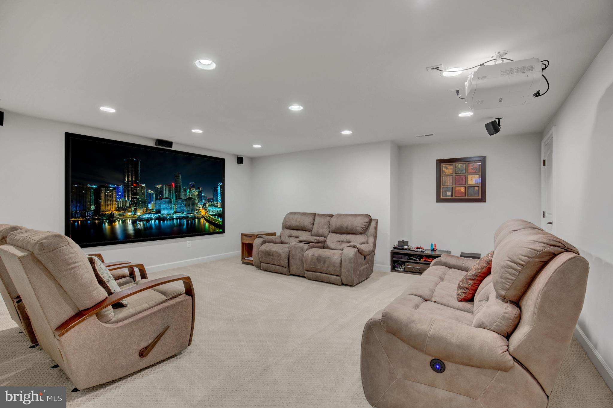 MARBURY - Residential