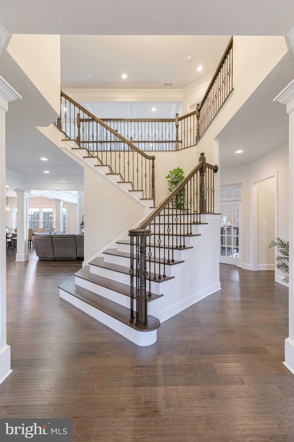 MARBURY - Residential