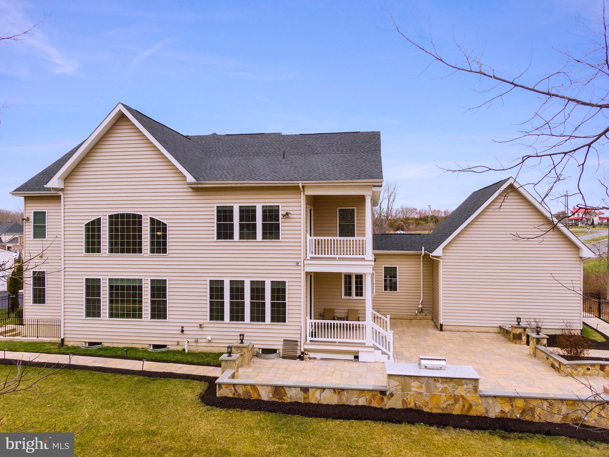 MARBURY - Residential