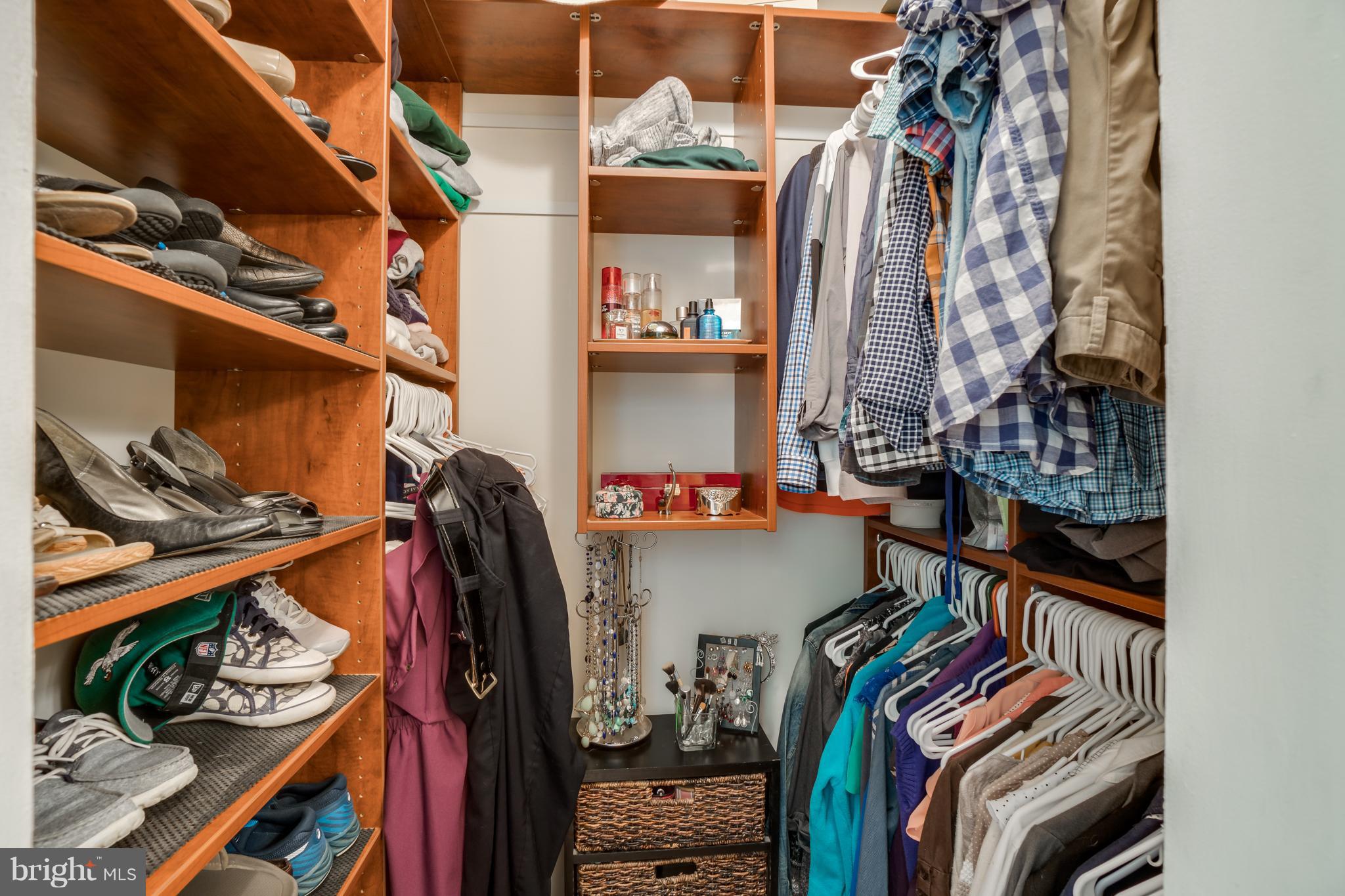 DALE CITY - Residential