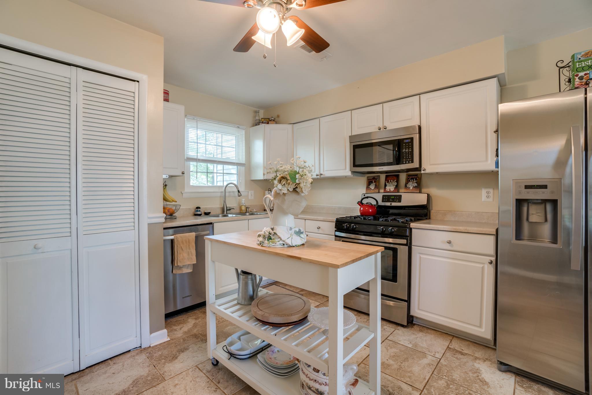 DALE CITY - Residential