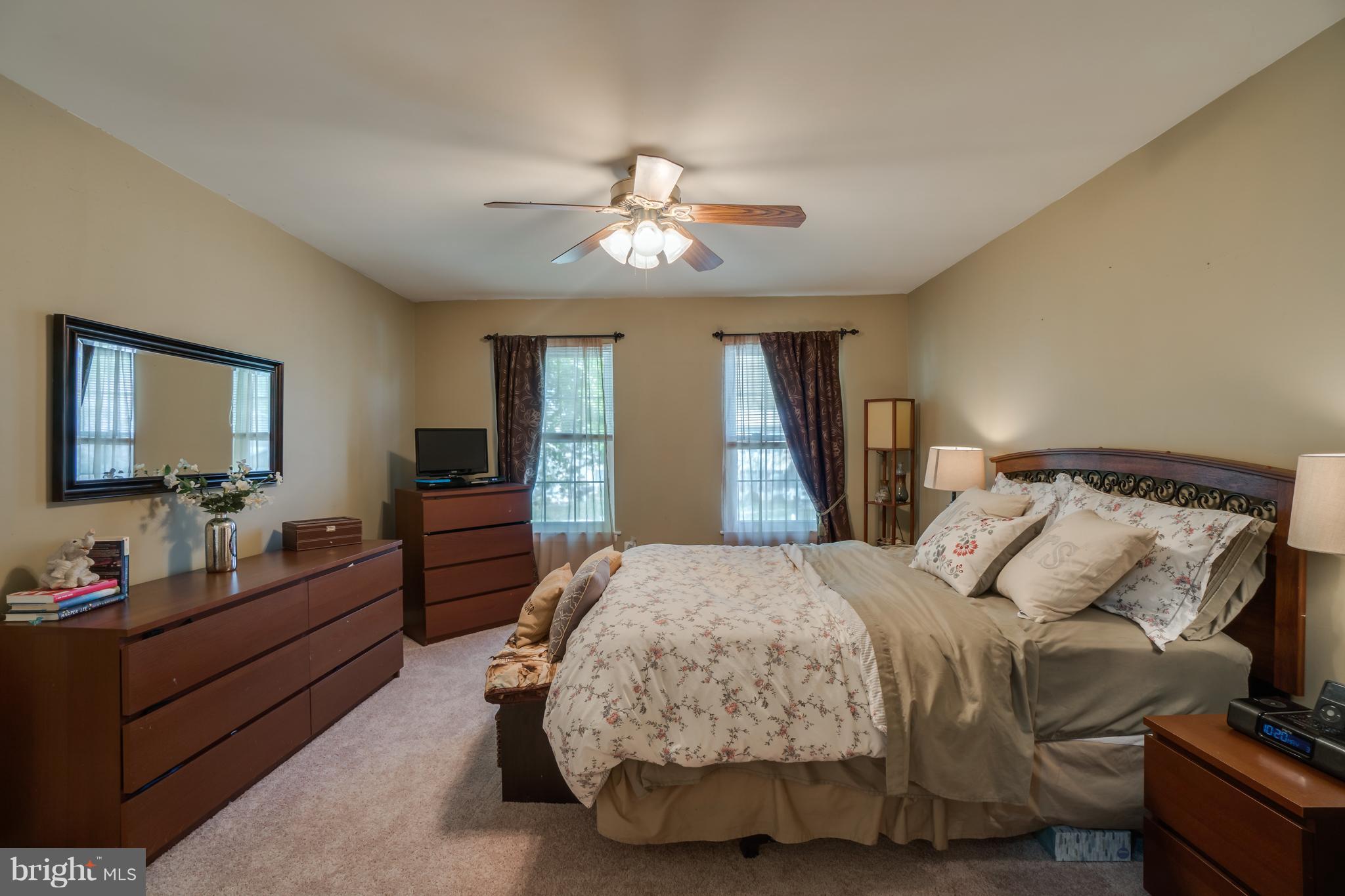 DALE CITY - Residential