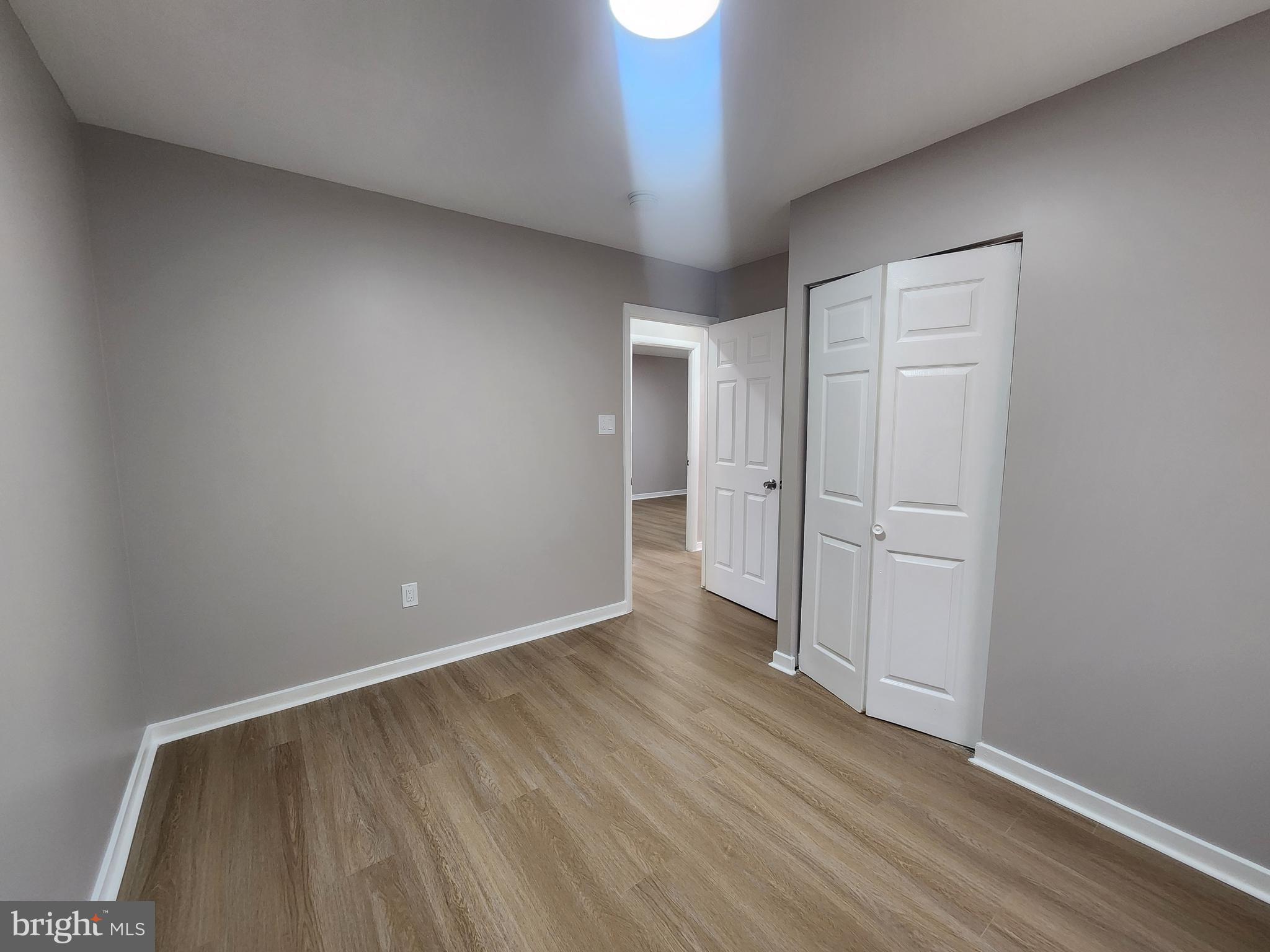 SUBURBIA - Residential Lease