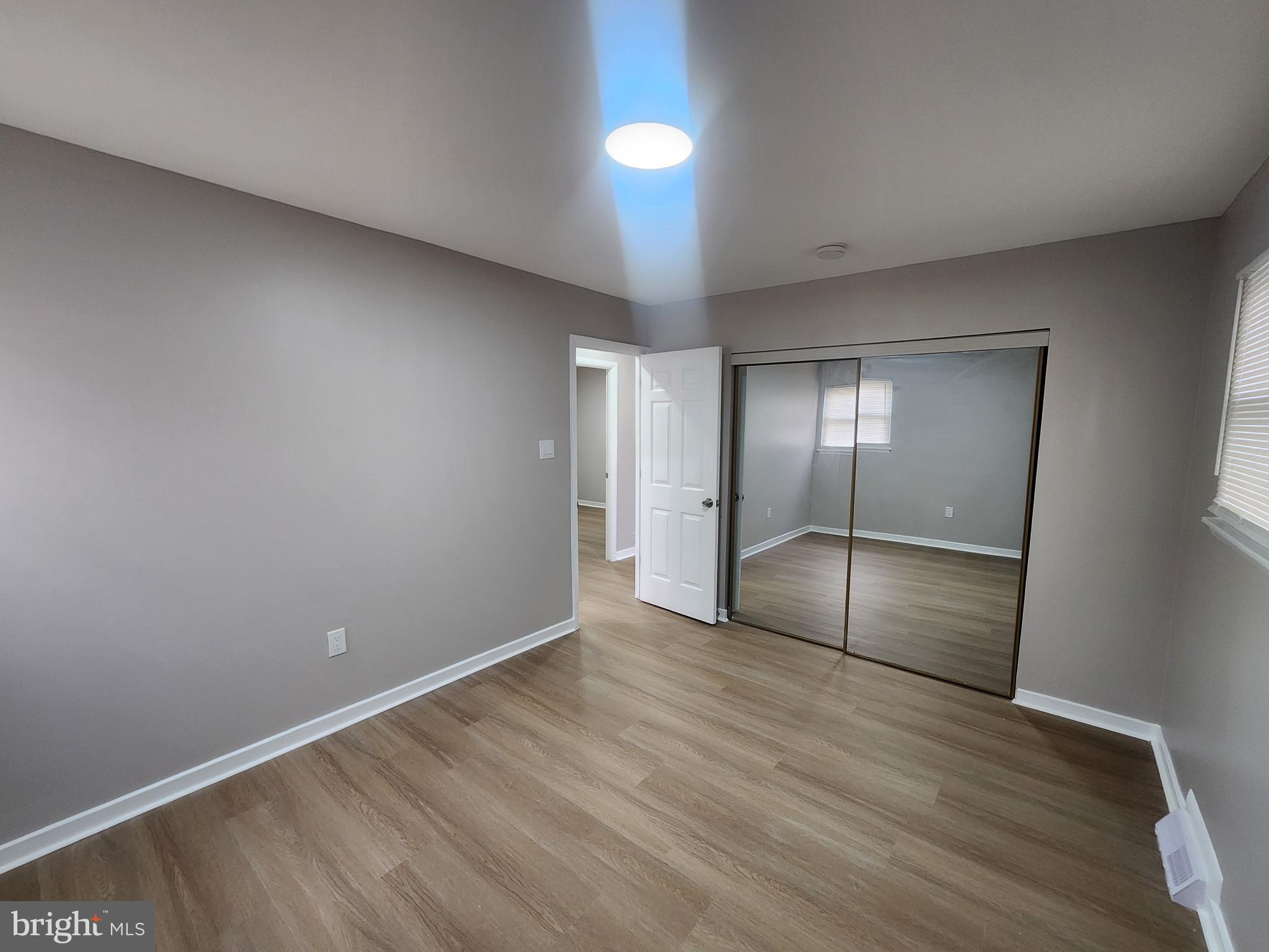 SUBURBIA - Residential Lease