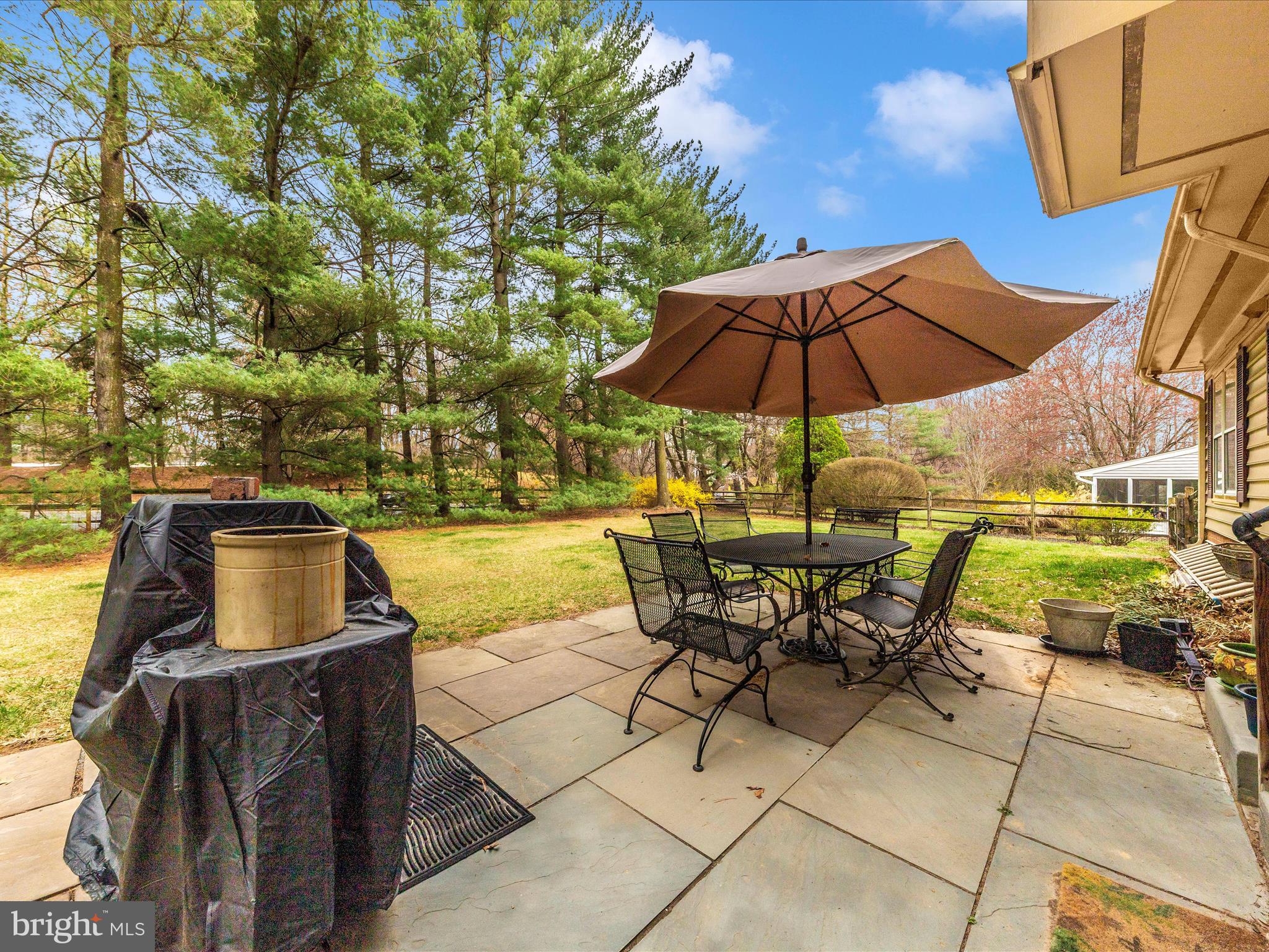 WILLIAMS RANGE - Residential