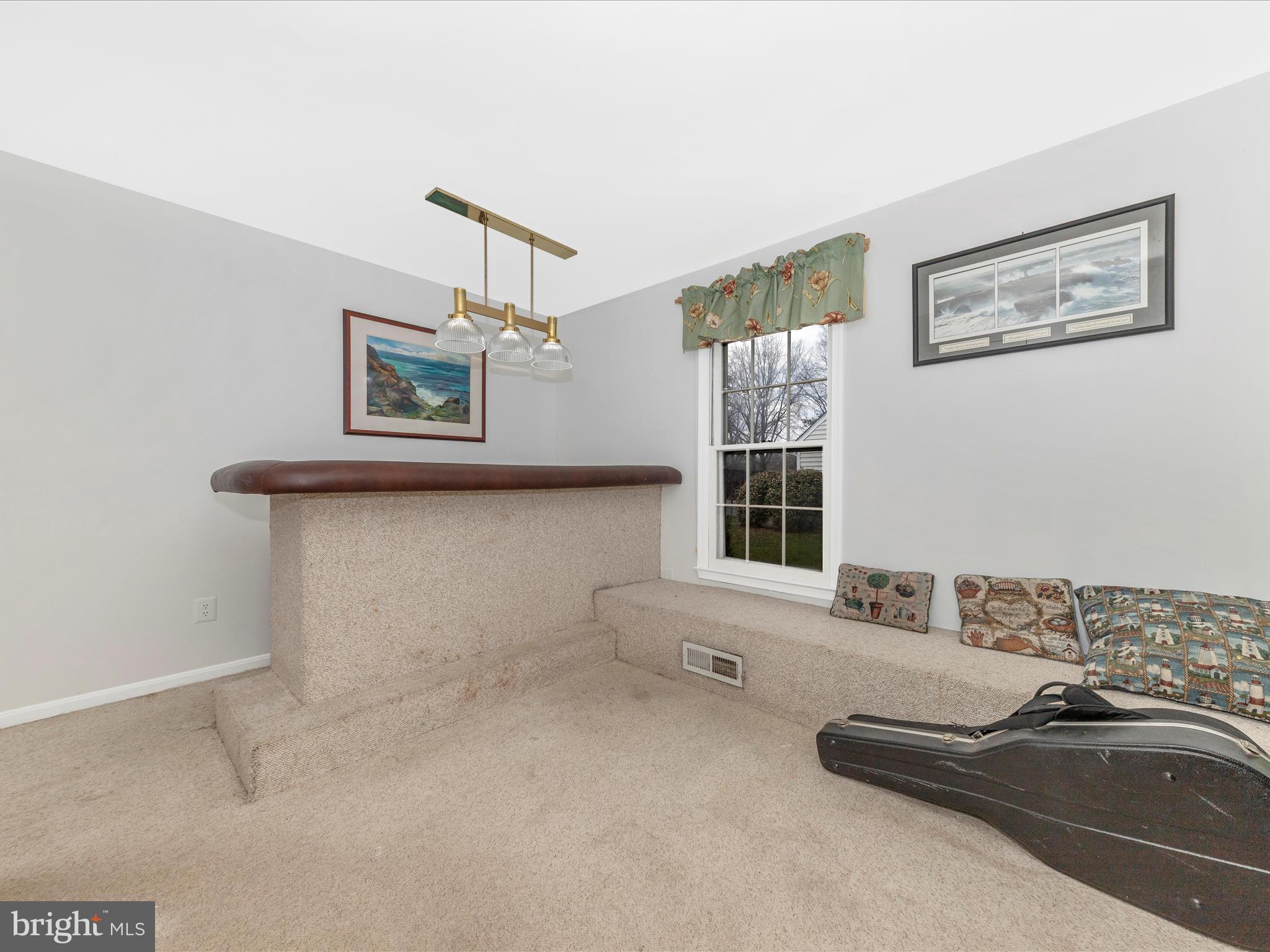 WILLIAMS RANGE - Residential