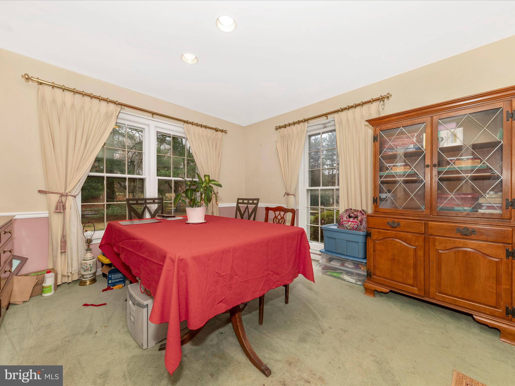 WILLIAMS RANGE - Residential