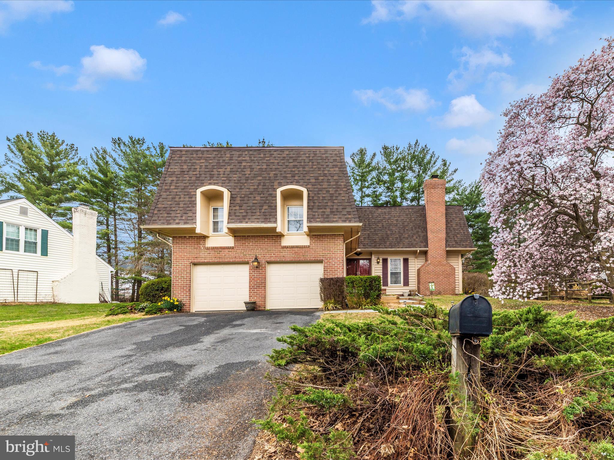 WILLIAMS RANGE - Residential