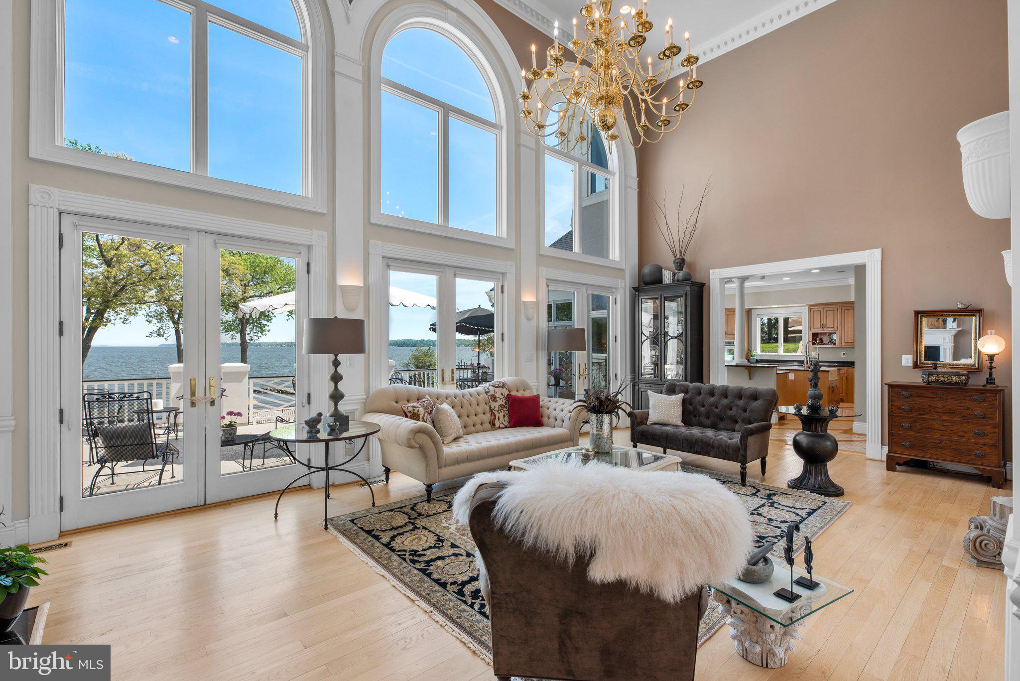 EAGLE HILL - Residential