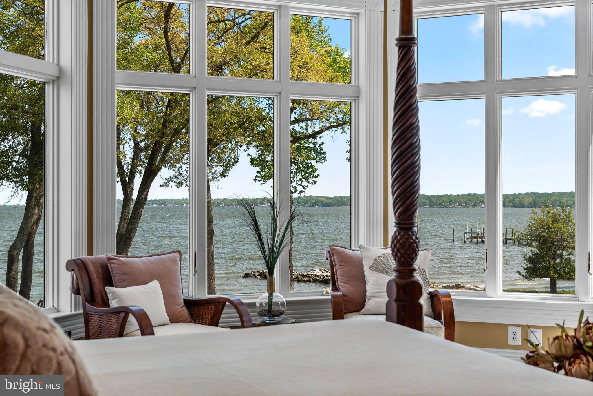 EAGLE HILL - Residential