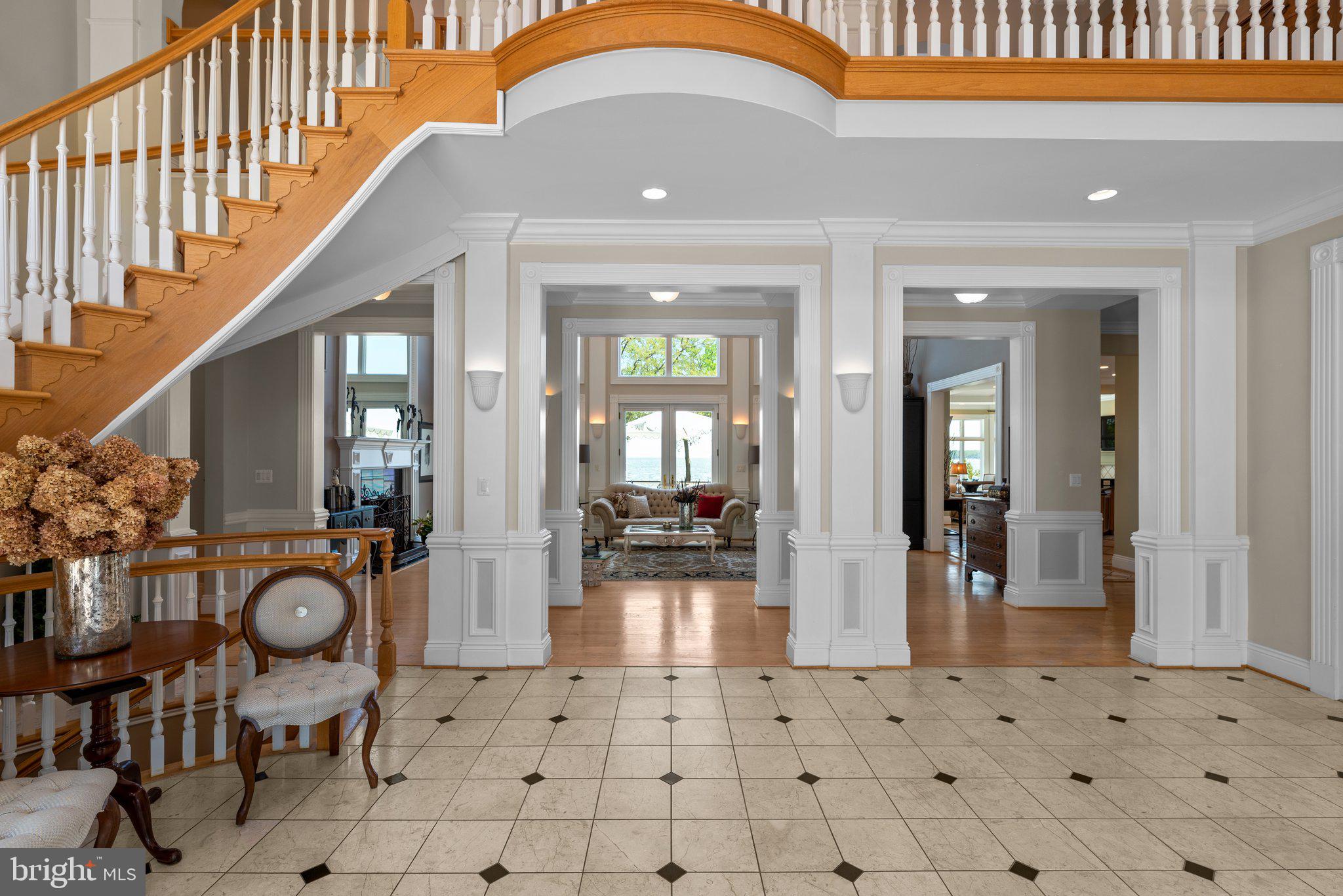 EAGLE HILL - Residential