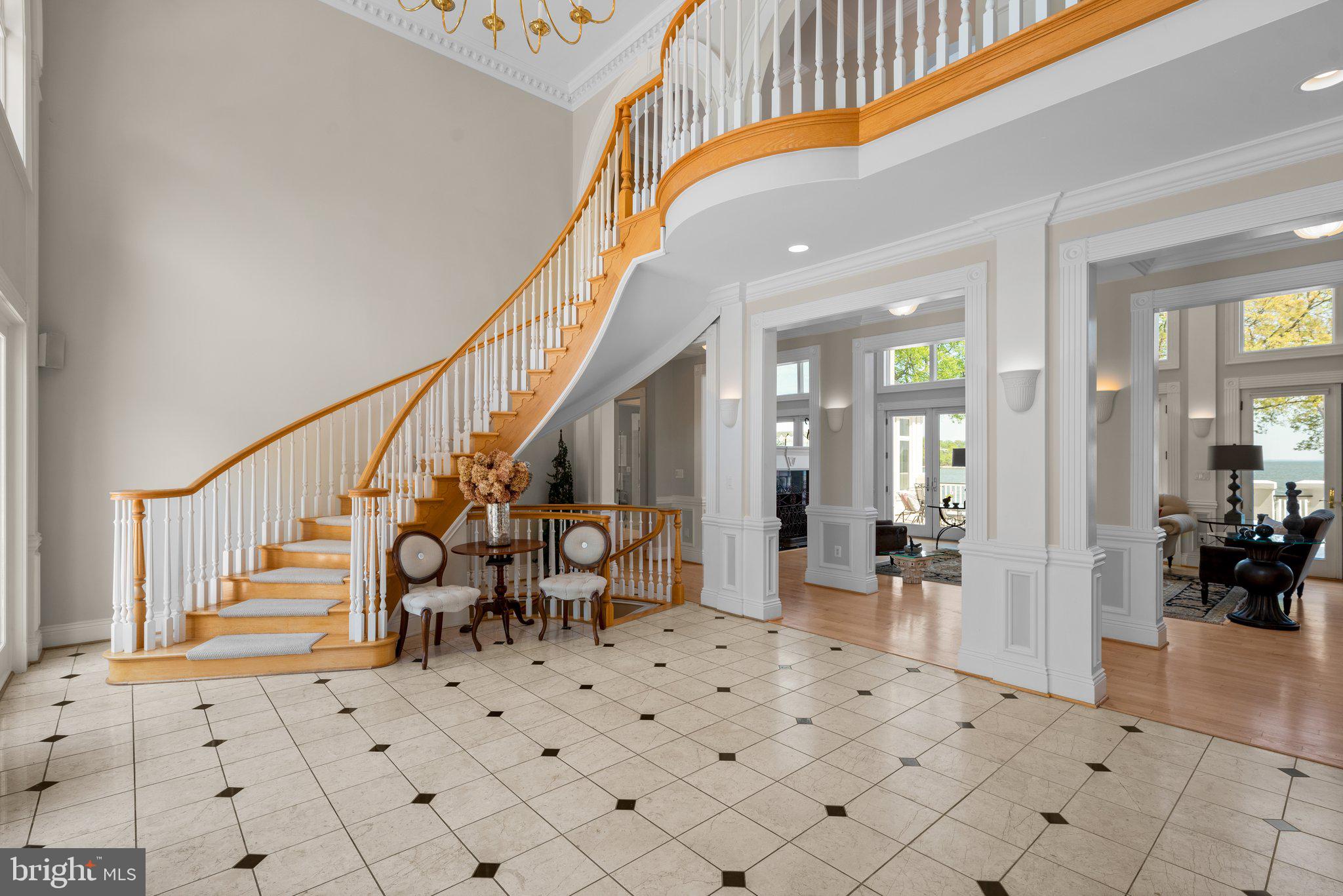 EAGLE HILL - Residential