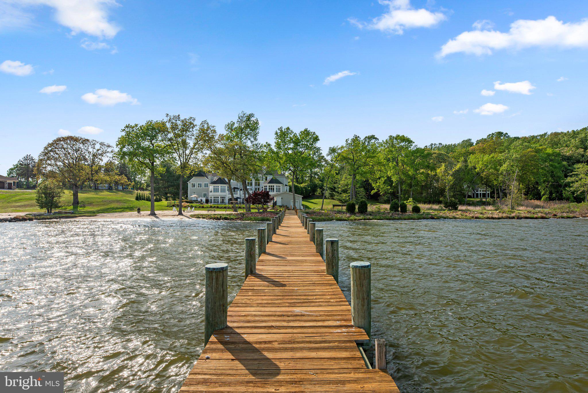 EAGLE HILL - Residential