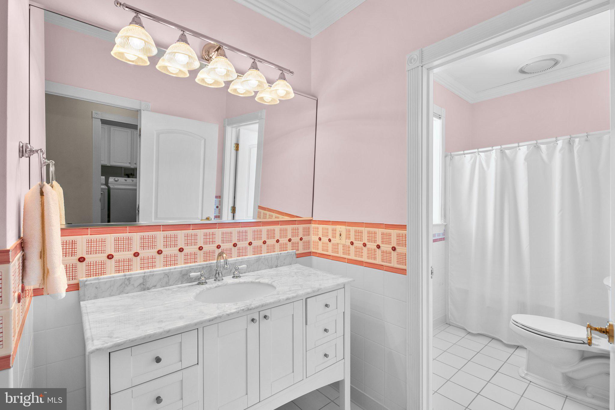 EAGLE HILL - Residential