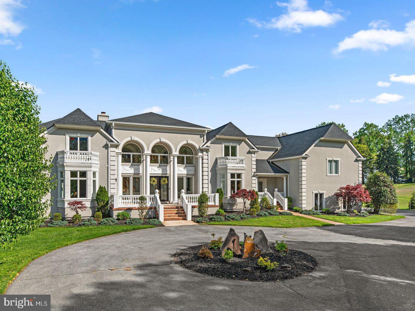 EAGLE HILL - Residential