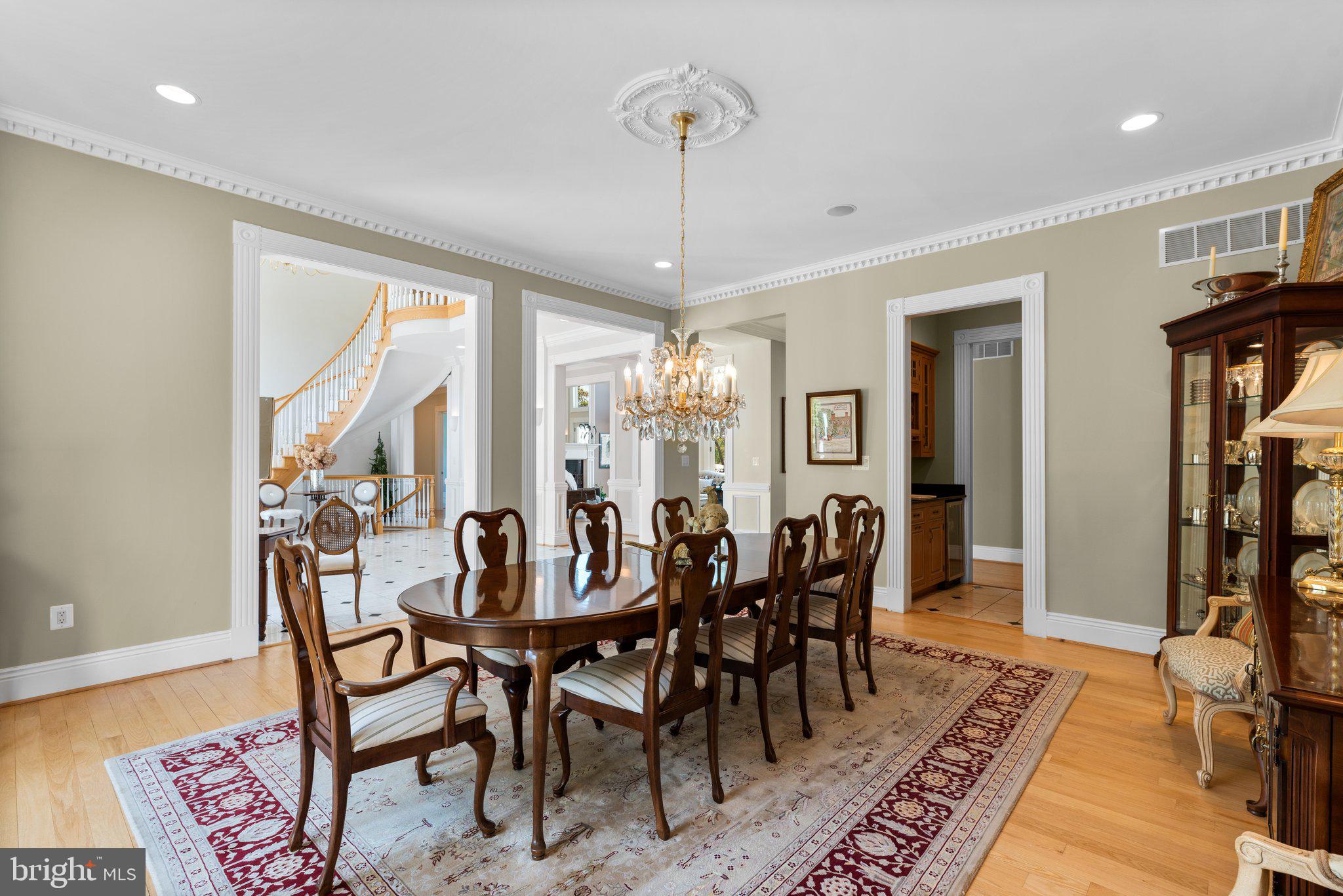 EAGLE HILL - Residential