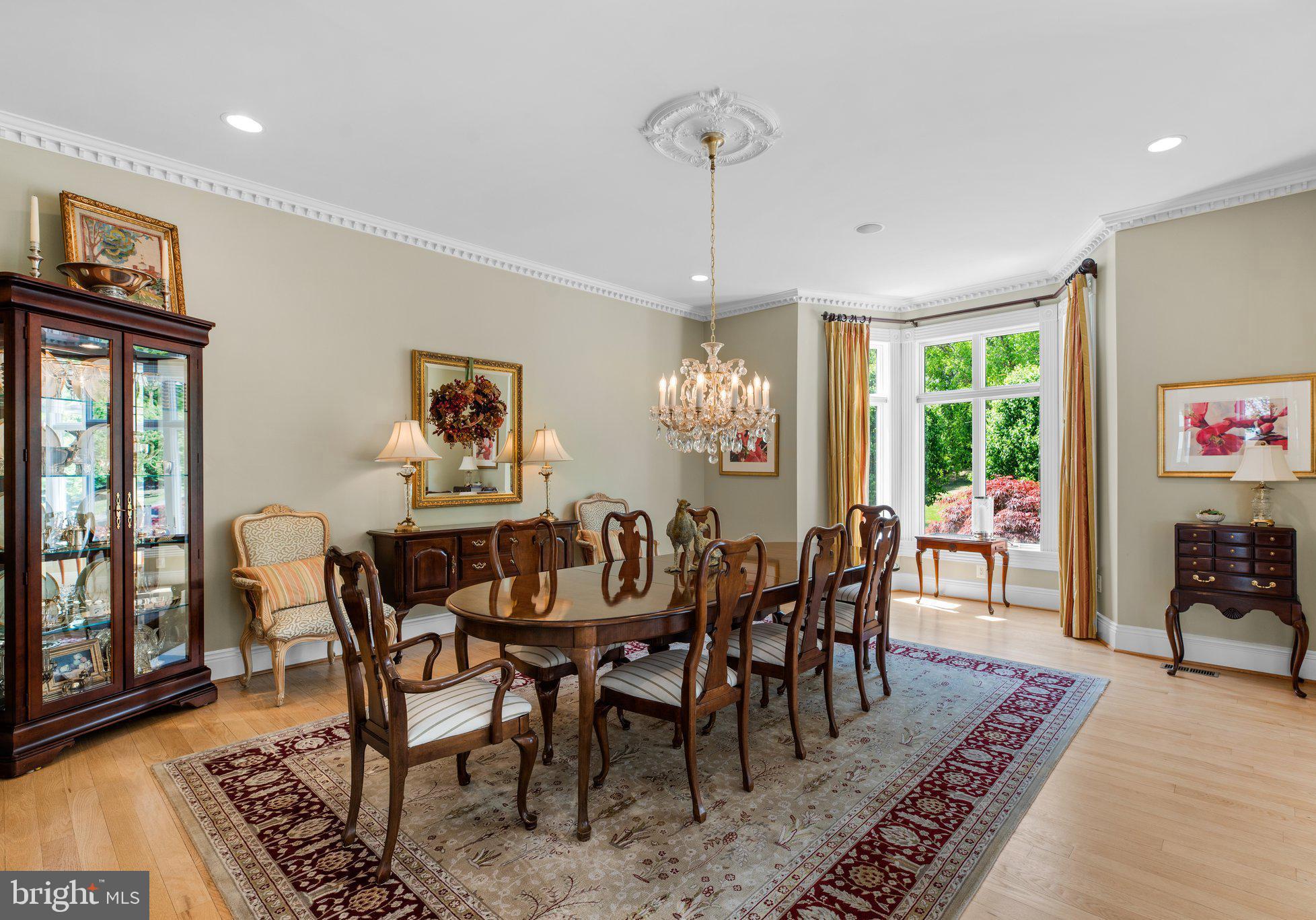 EAGLE HILL - Residential