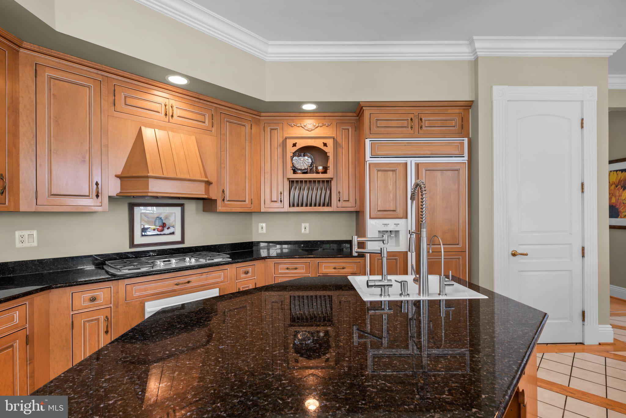 EAGLE HILL - Residential