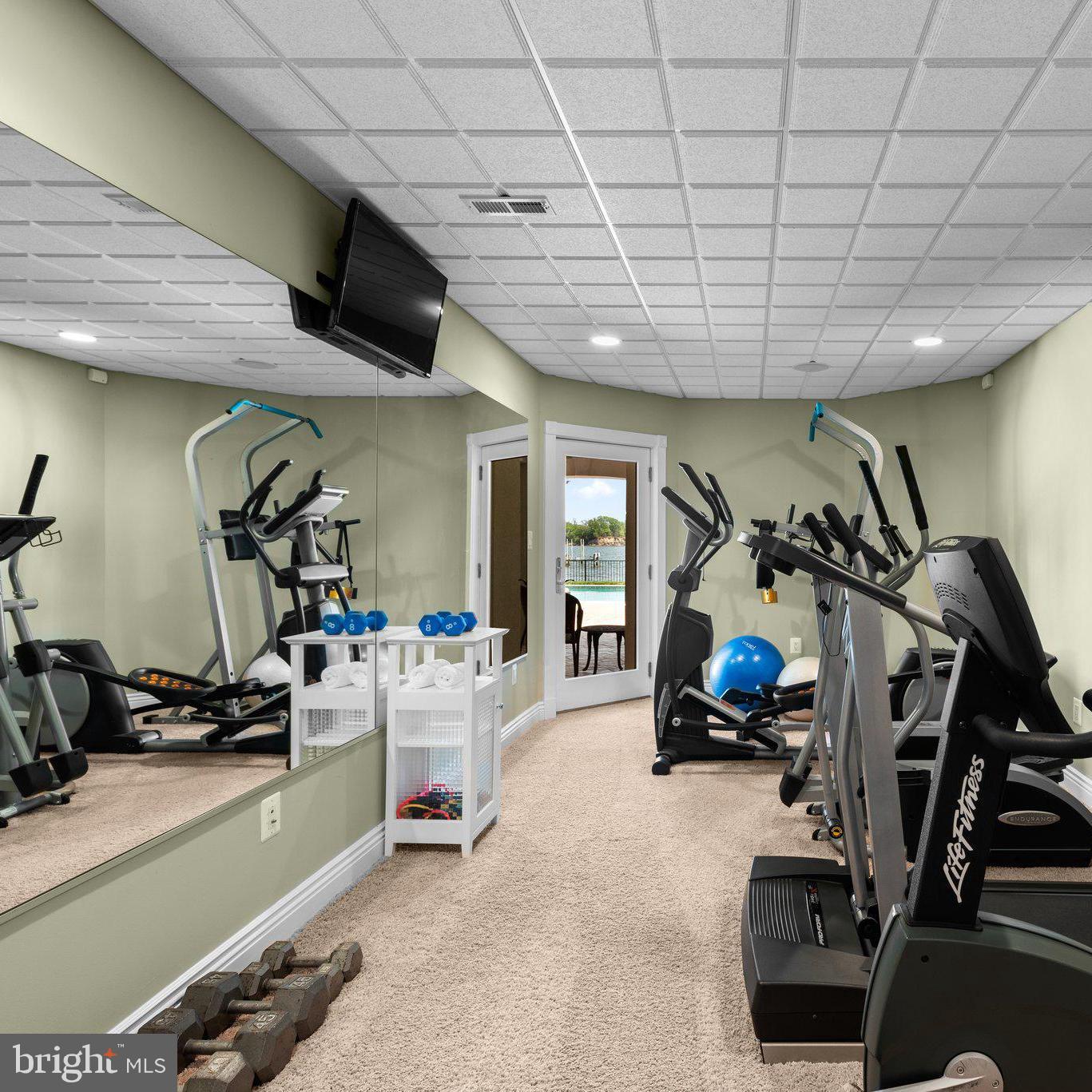 EAGLE HILL - Residential