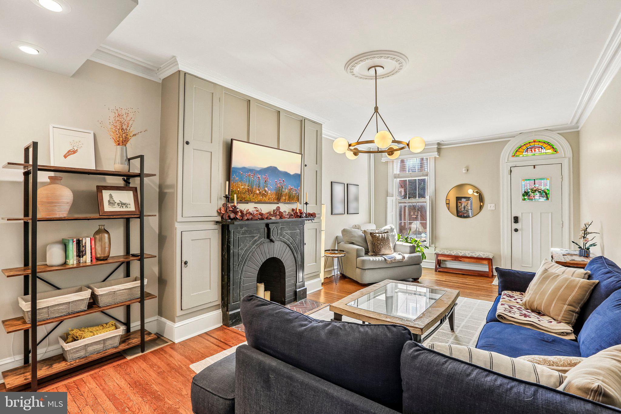RIVERSIDE - Residential