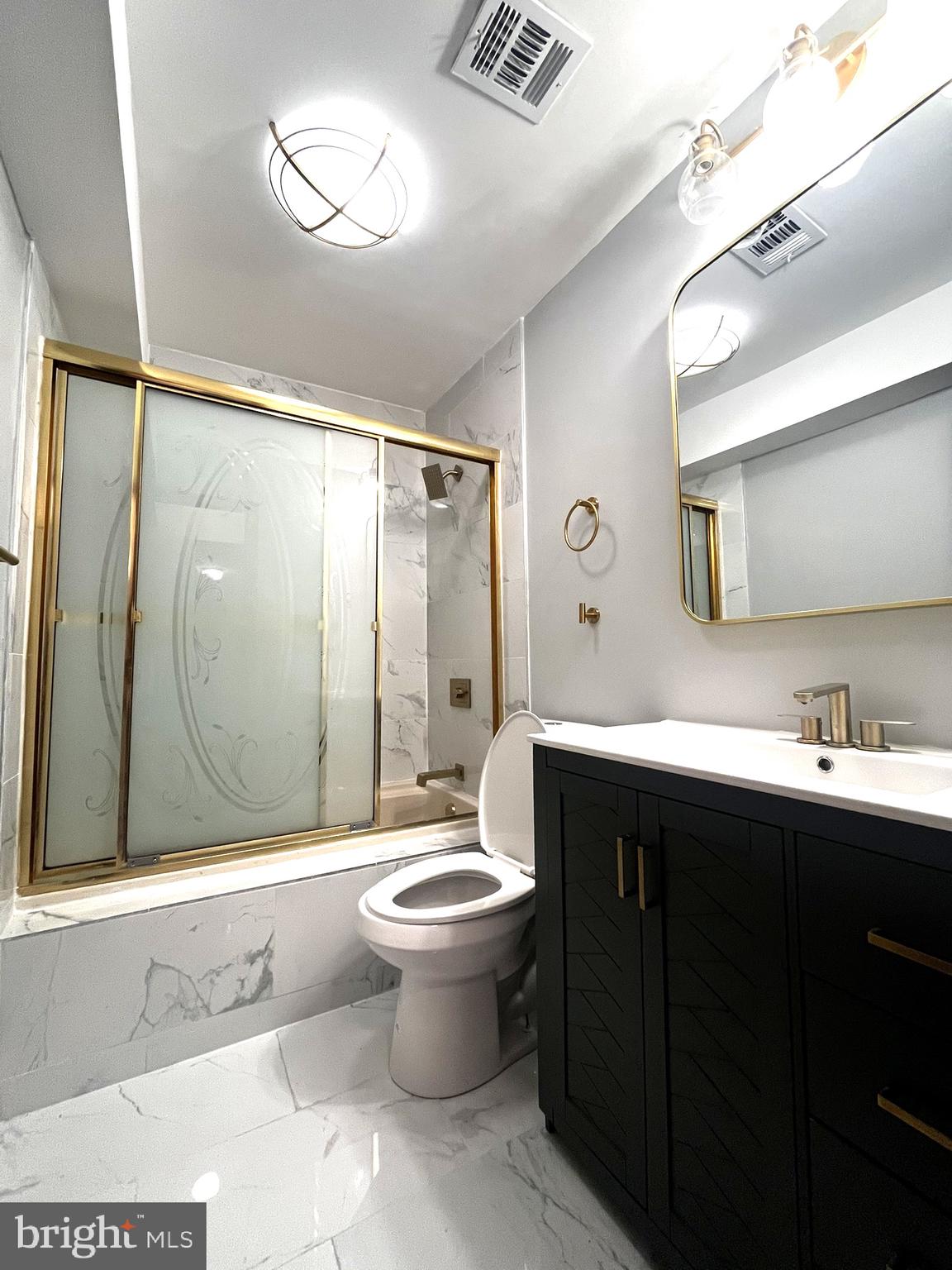 ROCKLAND RUN - Residential