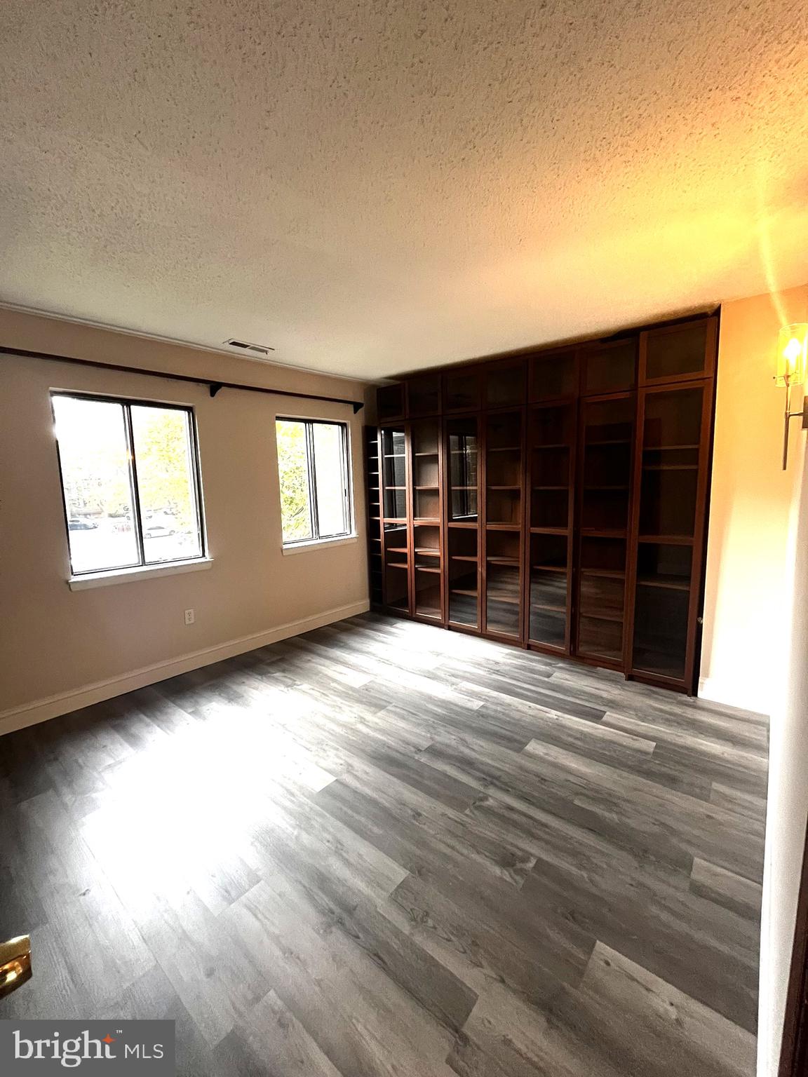 ROCKLAND RUN - Residential
