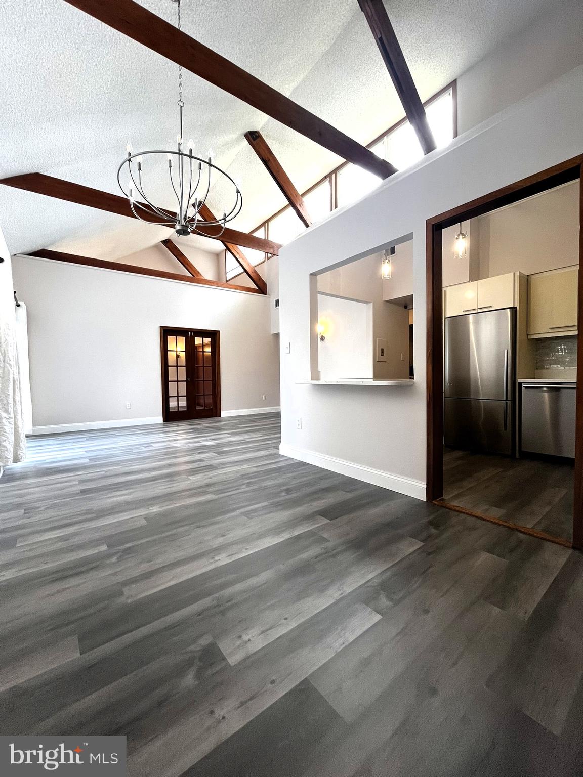 ROCKLAND RUN - Residential