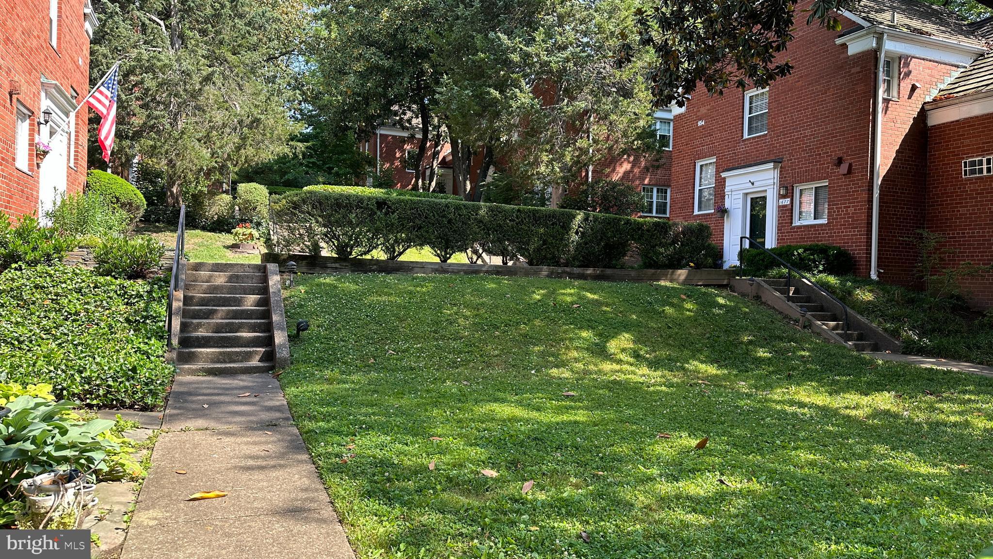 PARKFAIRFAX - Residential Lease